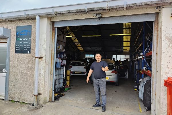 KM Garage