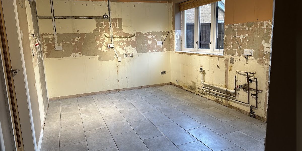 Lucas Tiling
