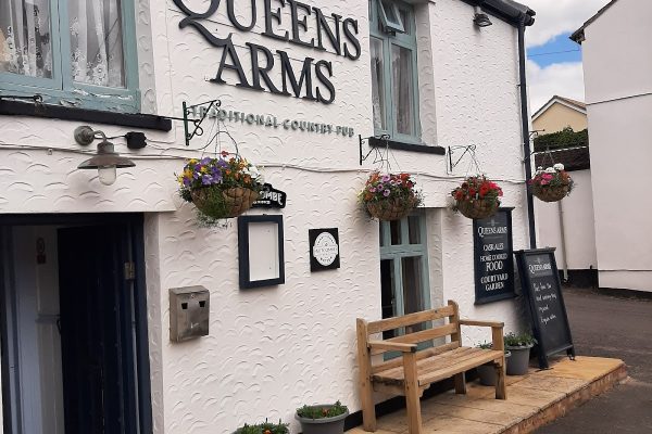 The Queens Arms