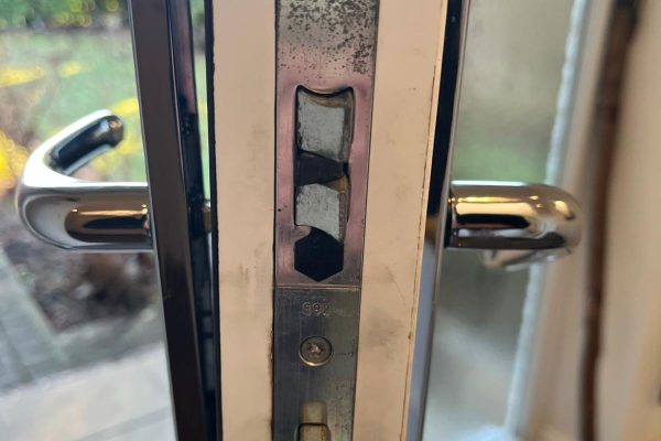 Locking Locksmiths