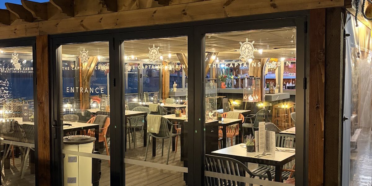 Captains Cabin Bar & Restaurant
