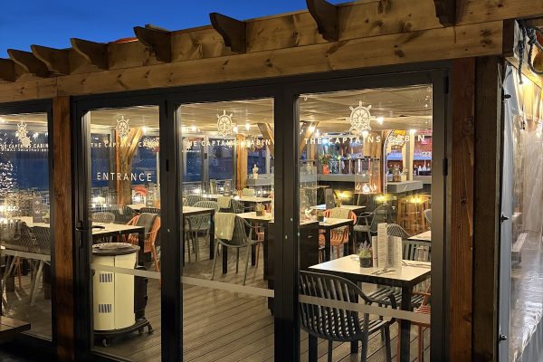Captains Cabin Bar & Restaurant