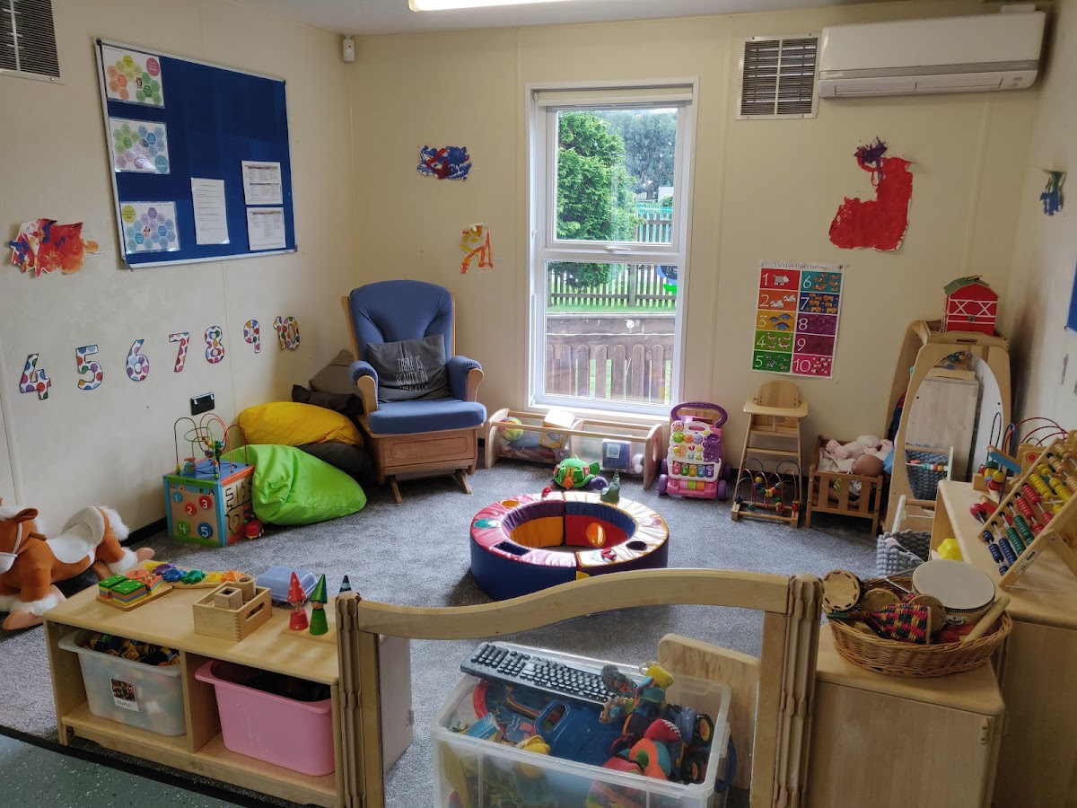 Daisychain Childcare