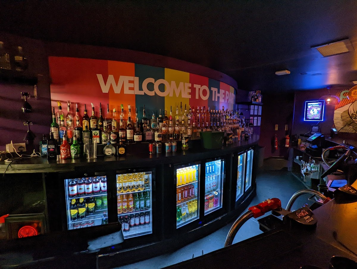 Popworld & Zinc – Weston-Super-Mare