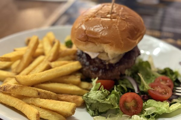 Honey Bee Bistro Restaurant
