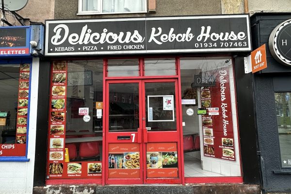 Delicious Kebab And Pizza house