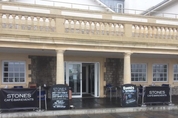 Stones Cafe