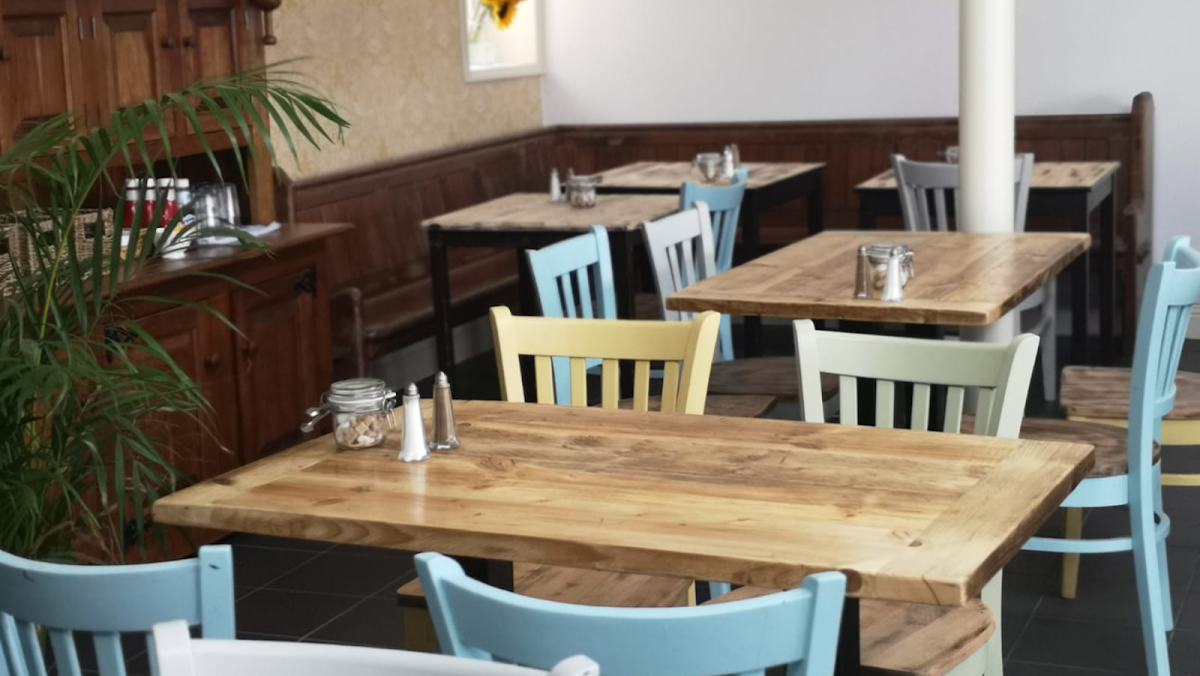 Dr Fox’s Tearoom