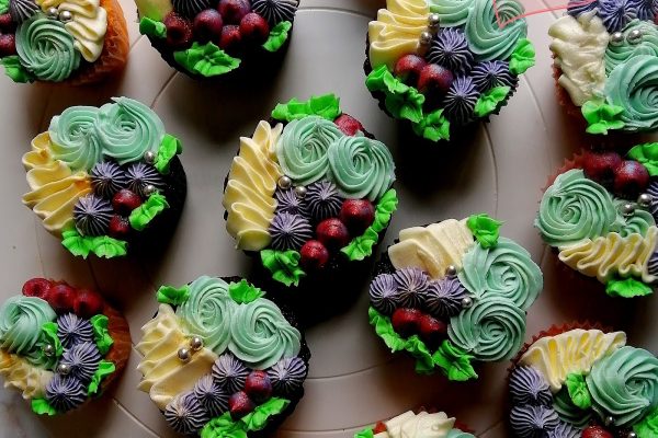 JS Cream Cakes
