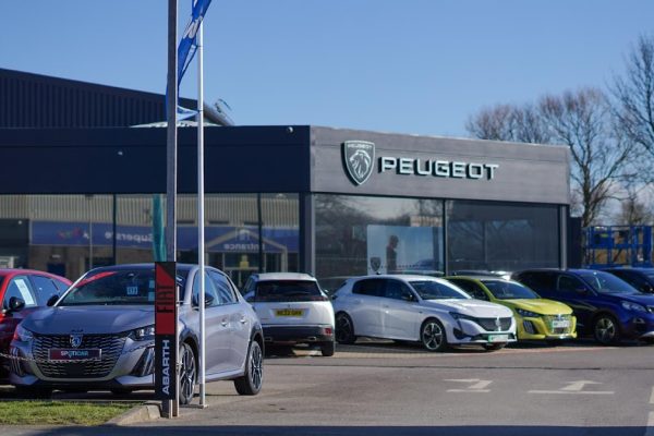 Howards Peugeot WSM