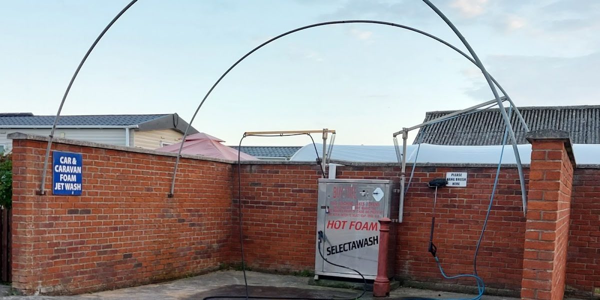 Foam Car & Caravan Wash – Brean
