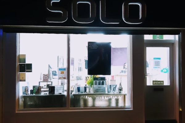 Solo hairdressing