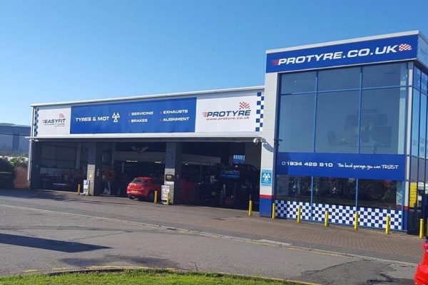 Easyfit Auto Safety Centre – Team Protyre