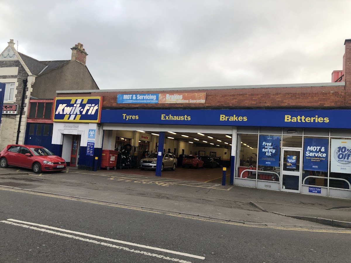 Kwik Fit – Weston-Super-Mare – The Mart Locking Road