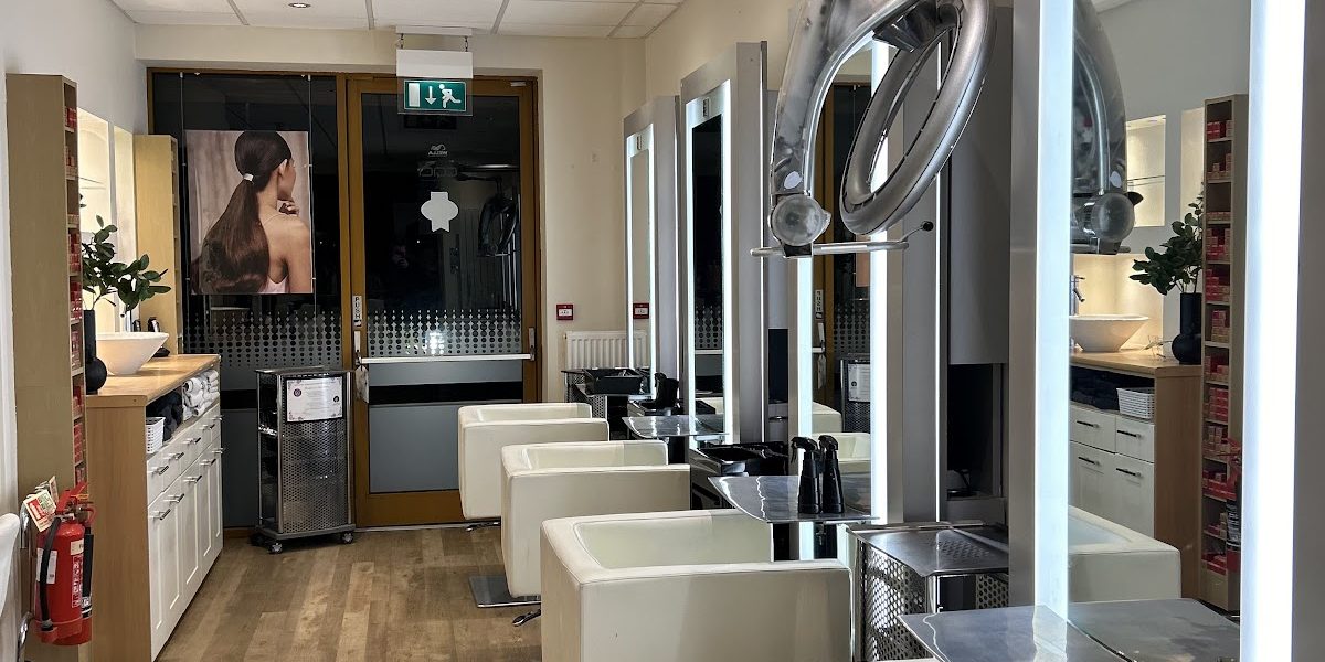 Ebdon Hair, Beauty & Aesthetics