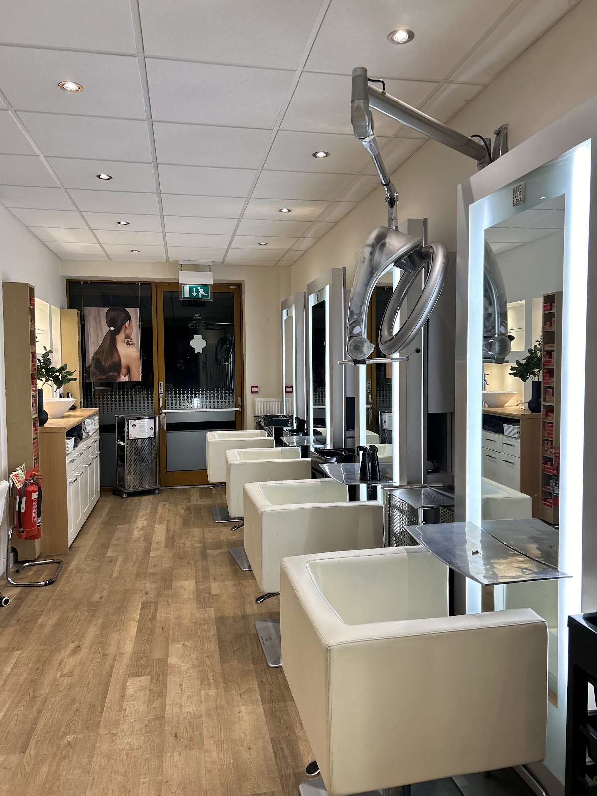 Ebdon Hair, Beauty & Aesthetics