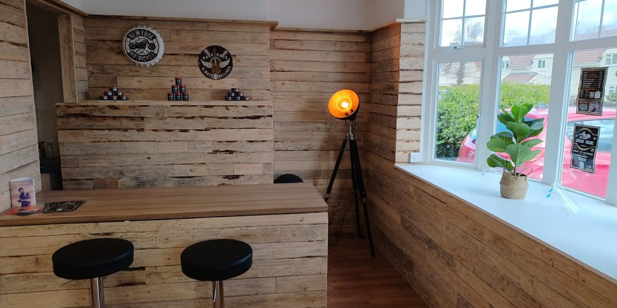 Lew’s Barber Shack