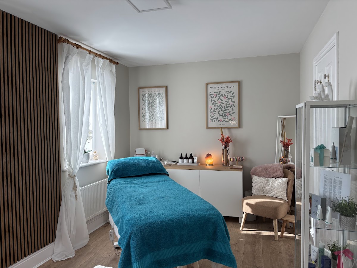The White Room health & beauty