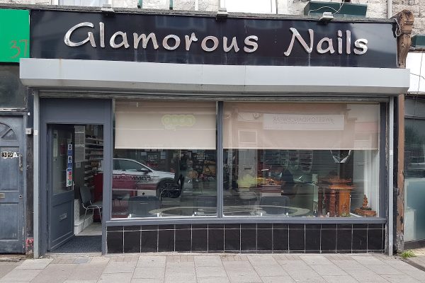 Glamourous Nails