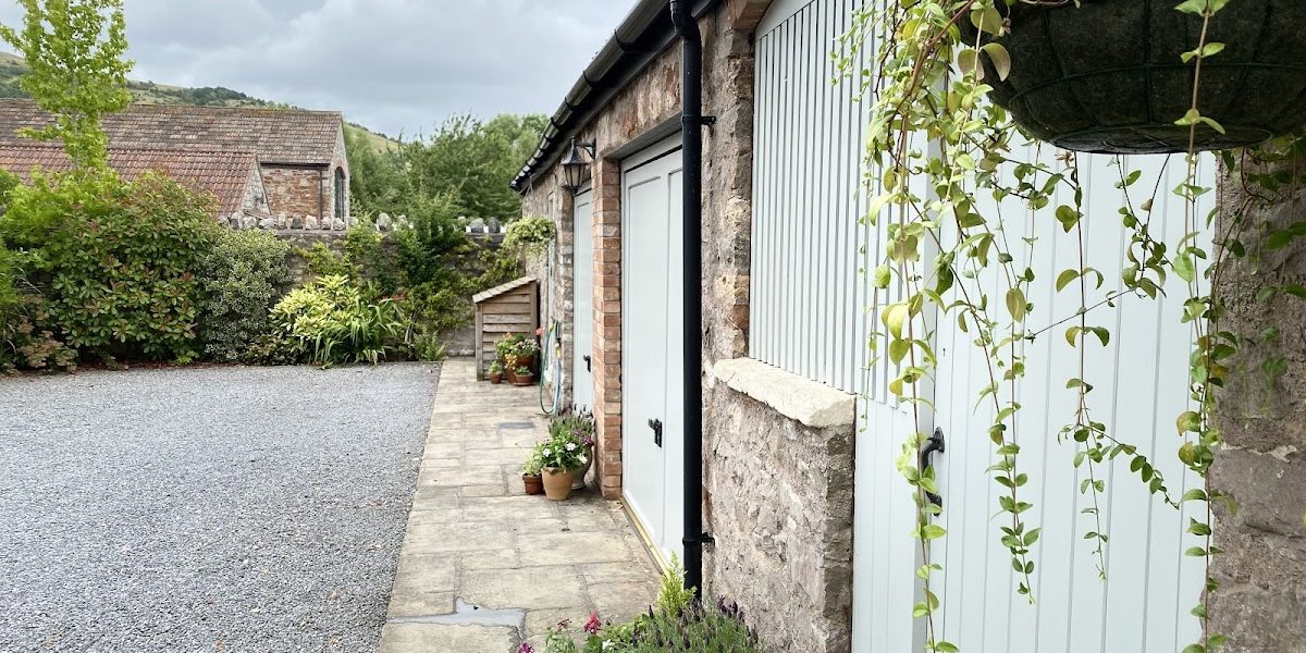 Dunnett Farm Cottages – Wavering and Crooks