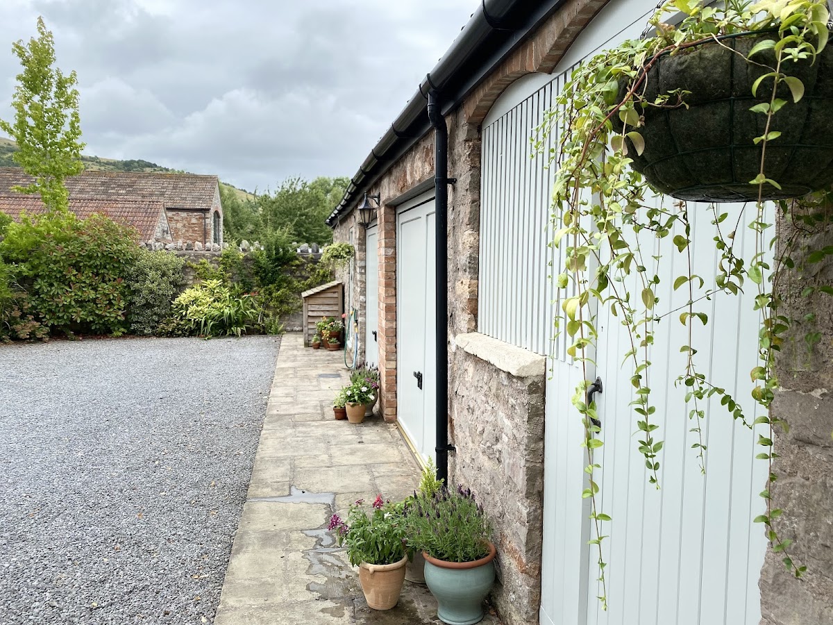 Dunnett Farm Cottages – Wavering and Crooks
