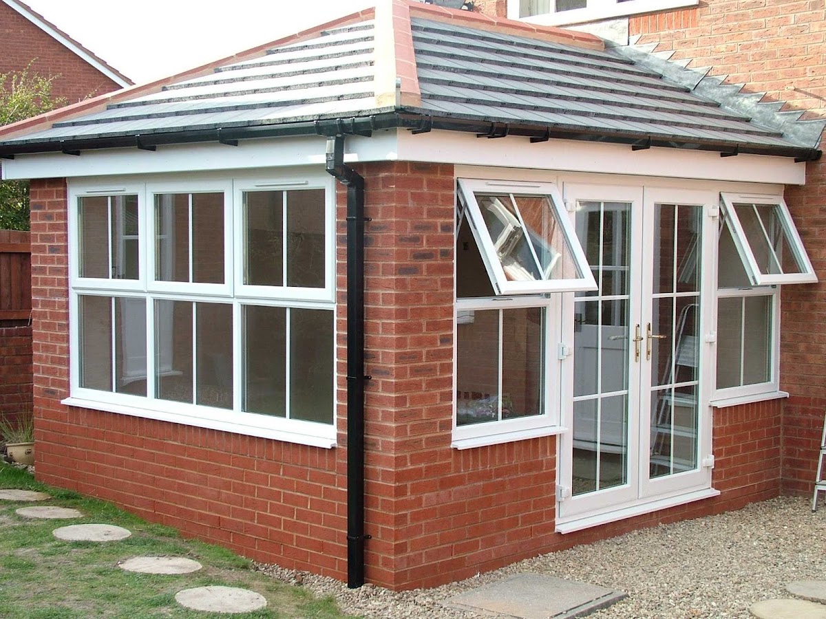 RS White Ltd – Builders Weston Super Mare