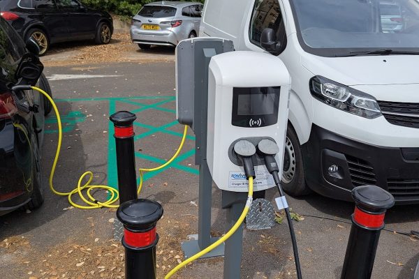 GeniePoint Charging Station
