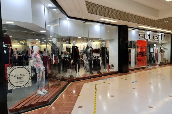 Select Fashion