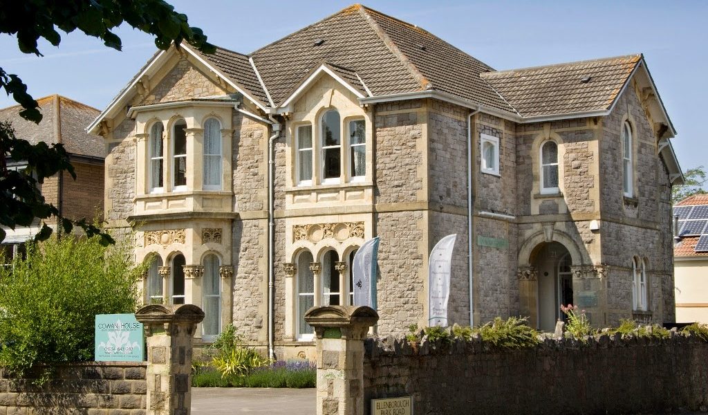 Sports, Holistic and Lymphatic Drainage Massage Therapy at Cowan House Health, Consulting and Lifestyle Centre