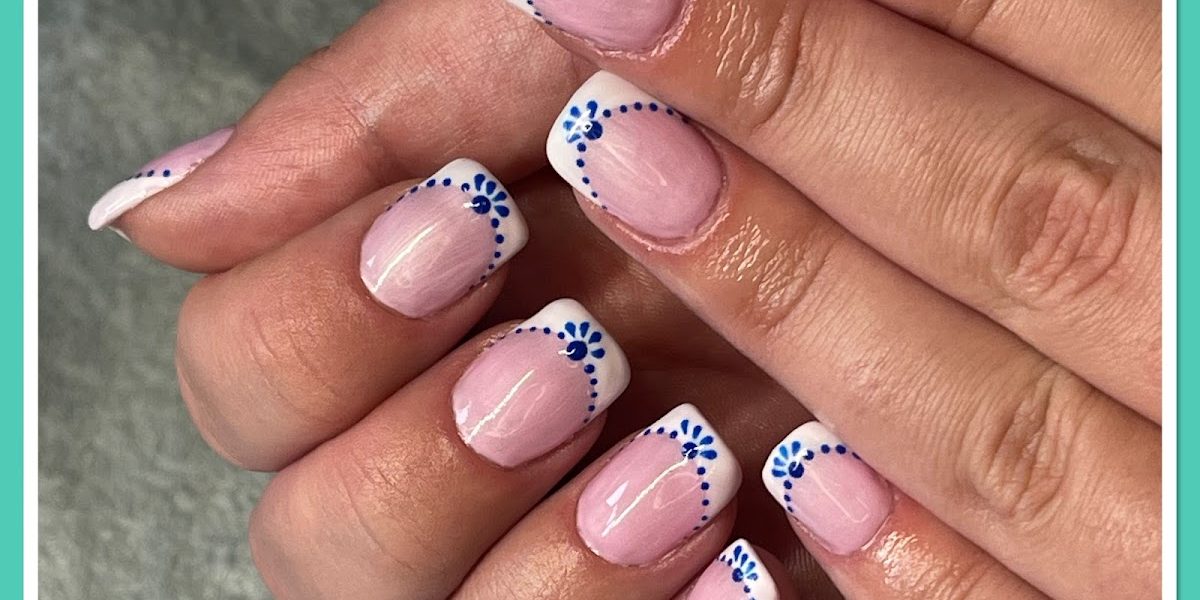 Molly’s Beauty Bar