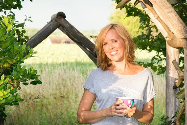 Tap and Thrive. EFT ‘tapping’ for insomnia, stress management, eco-anxiety and creative blocks.