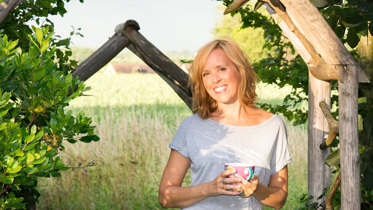 Tap and Thrive. EFT ‘tapping’ for insomnia, stress management, eco-anxiety and creative blocks.