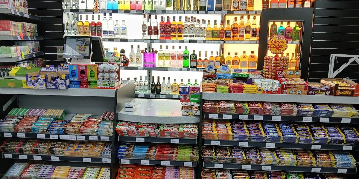 GO & GRAB CONVENIENCE SHOP & Asisn Groceries , frozen fish ,meat and vegetables