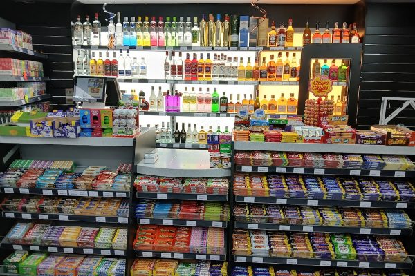 GO & GRAB CONVENIENCE SHOP & Asisn Groceries , frozen fish ,meat and vegetables