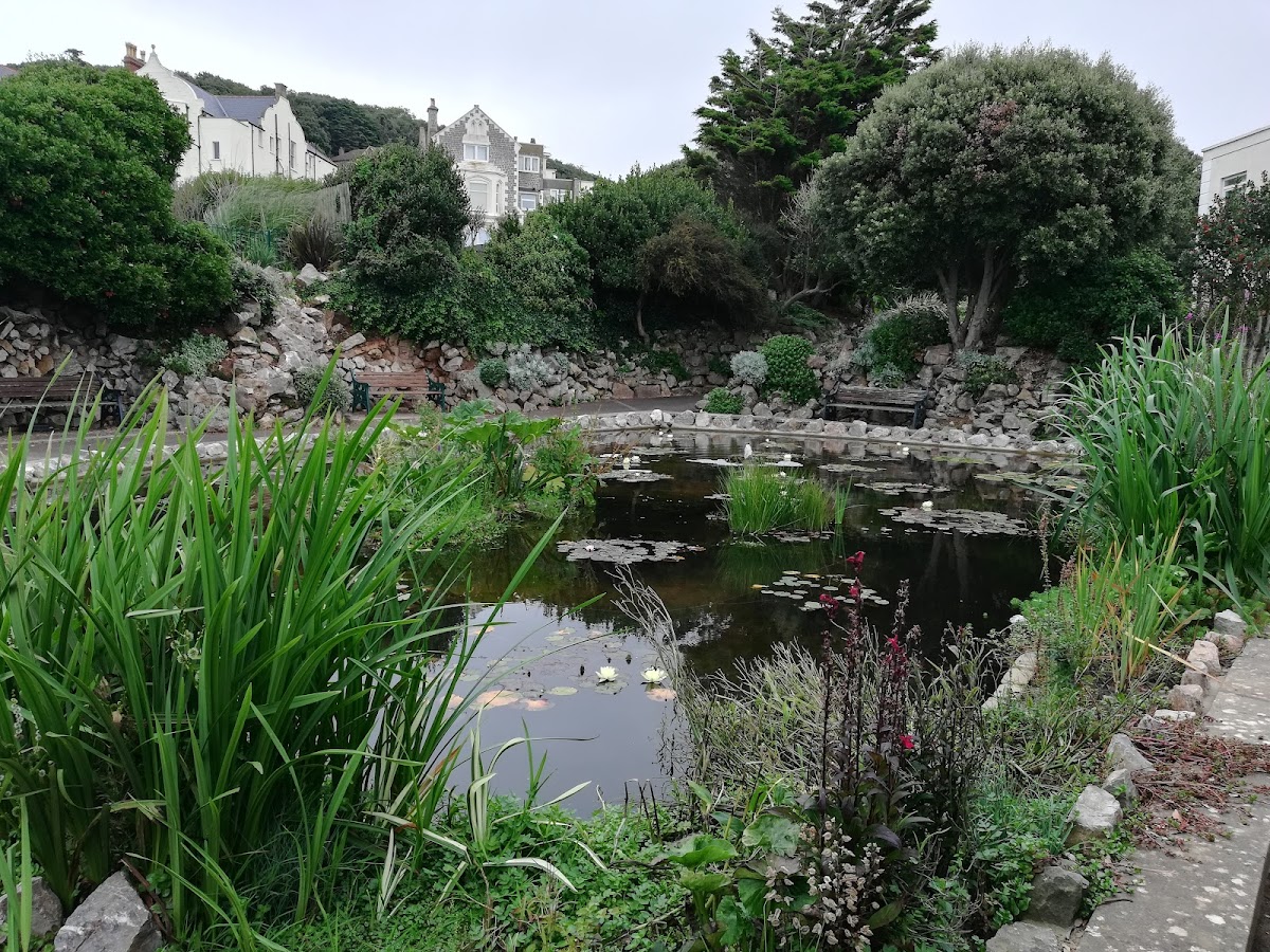 Prince Consort Gardens