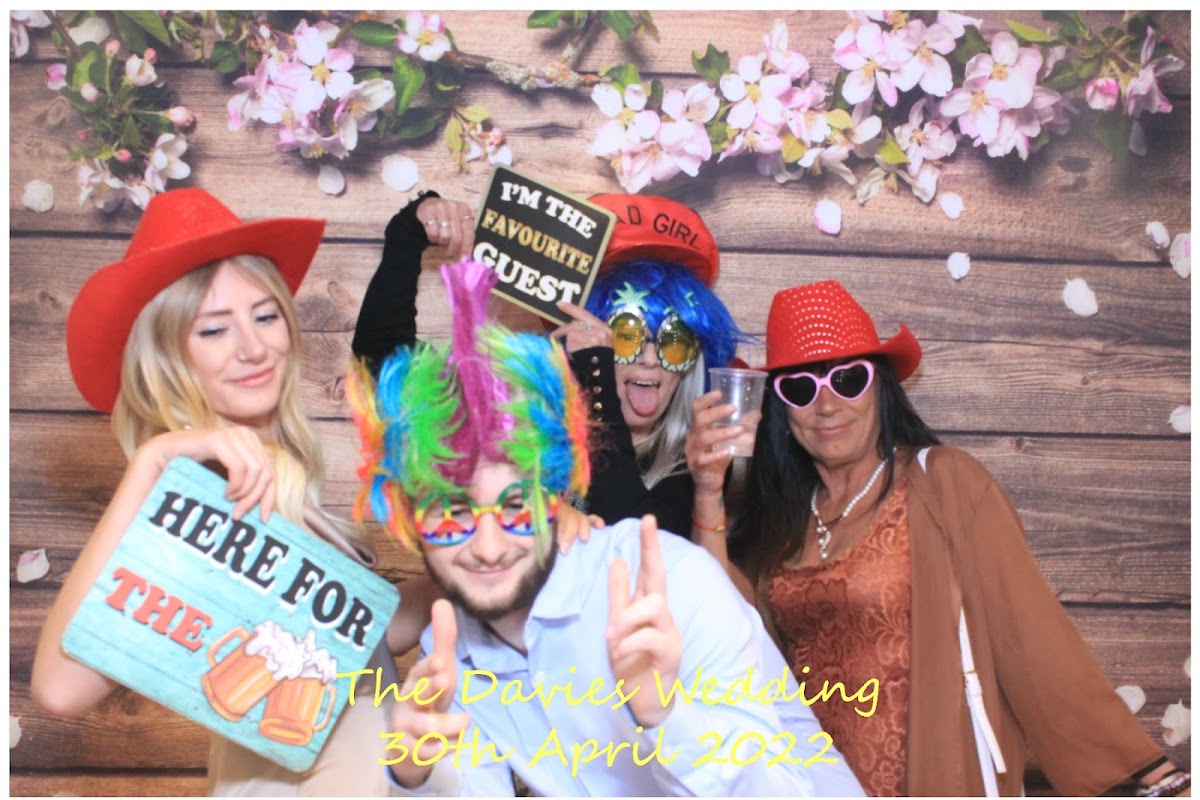 UK Magic Mirror Hire