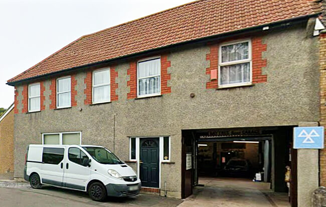 Baytree Road Garage
