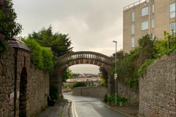 Villa Rosa Bridge