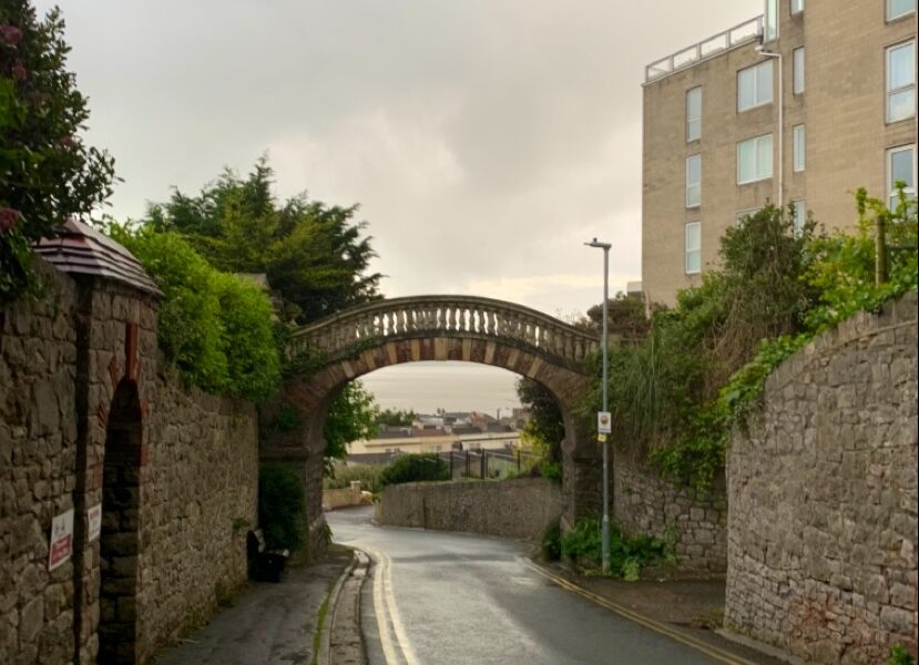 Villa Rosa Bridge