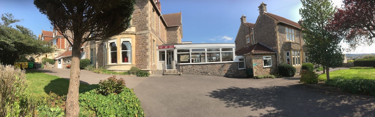 Earlfield Lodge Care Home (Weston-super-Mare)